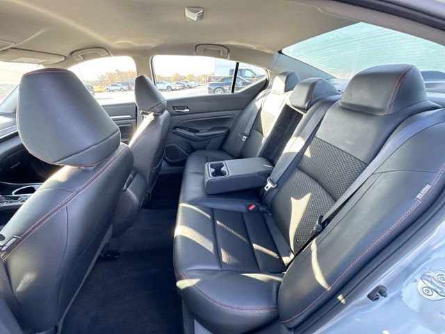 Used 2024 Nissan Altima 2.5 SR image 23
