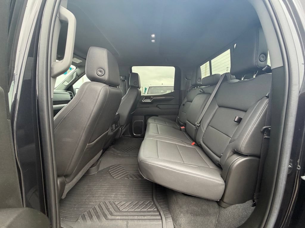 Used 2023 Chevrolet Silverado 1500 RST AWD/4WD image 28