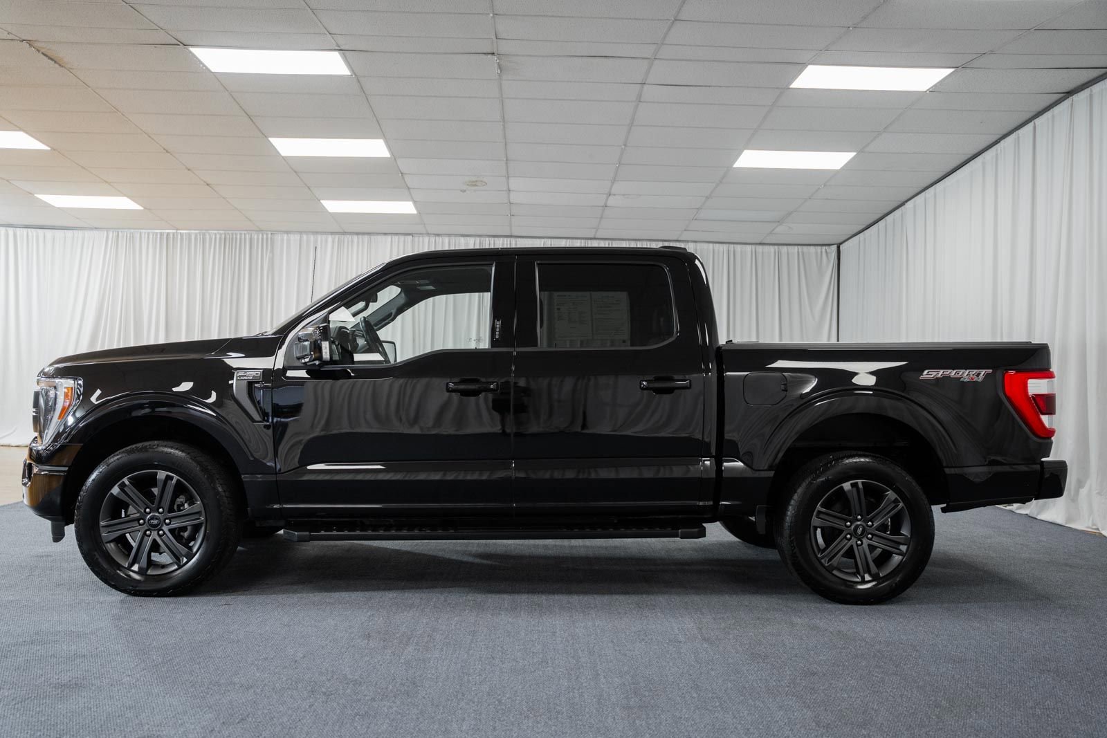 Certified 2023 Ford F150 Lariat w/ Equipment Group 502A High image 5