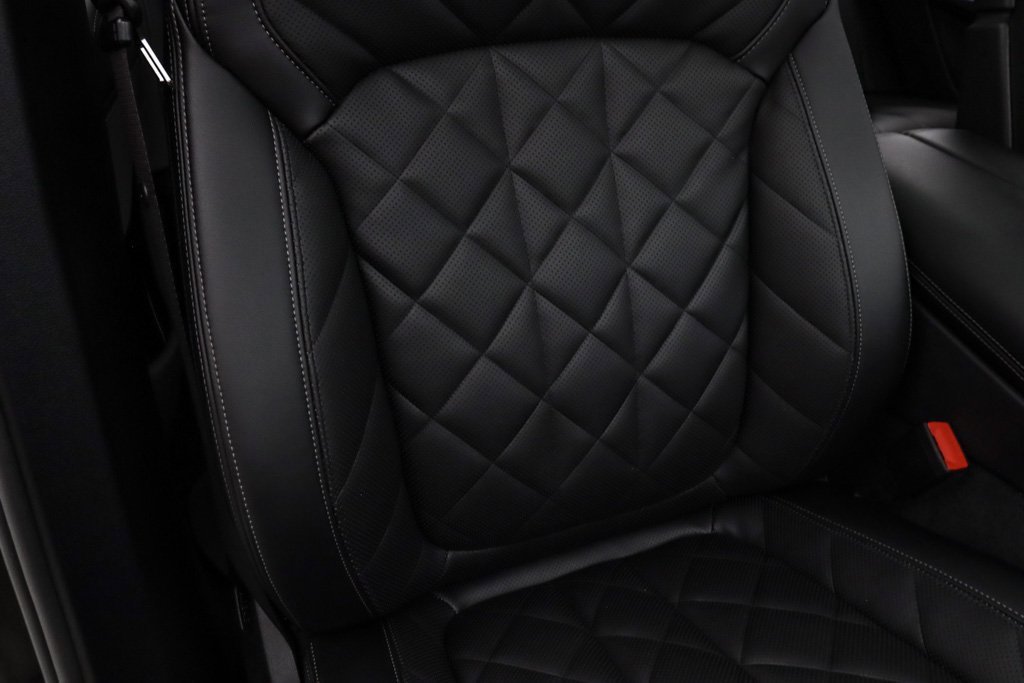 Used 2024 BMW X5 sDrive40i w/ M Sport Package image 29