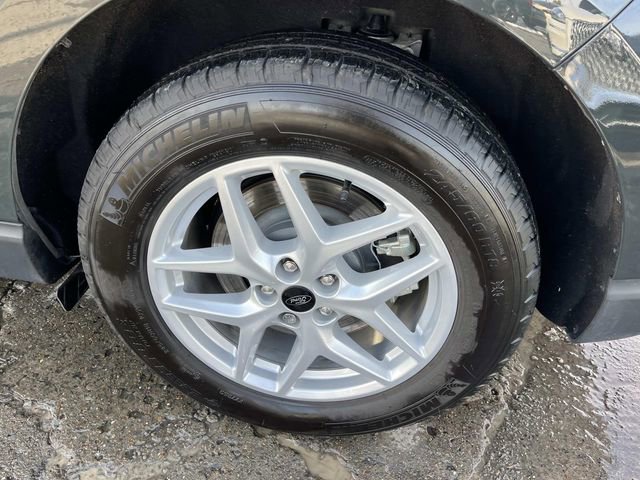 Certified 2024 Ford Edge SEL w/ Convenience Package image 11