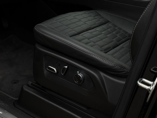 Used 2026 Cadillac Escalade Platinum Sport image 30