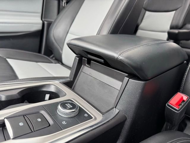 Certified 2023 Ford Explorer XLT w/ Equipment Group 202A image 27