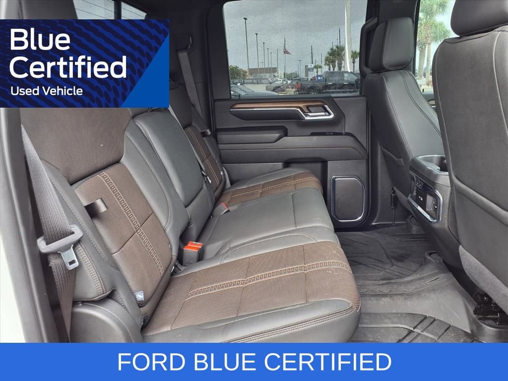 Used 2024 Chevrolet Silverado 2500 High Country w/ High Country Premium Package image 29