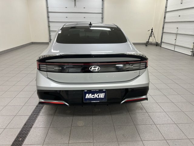 Used 2025 Hyundai Sonata SEL FWD image 5