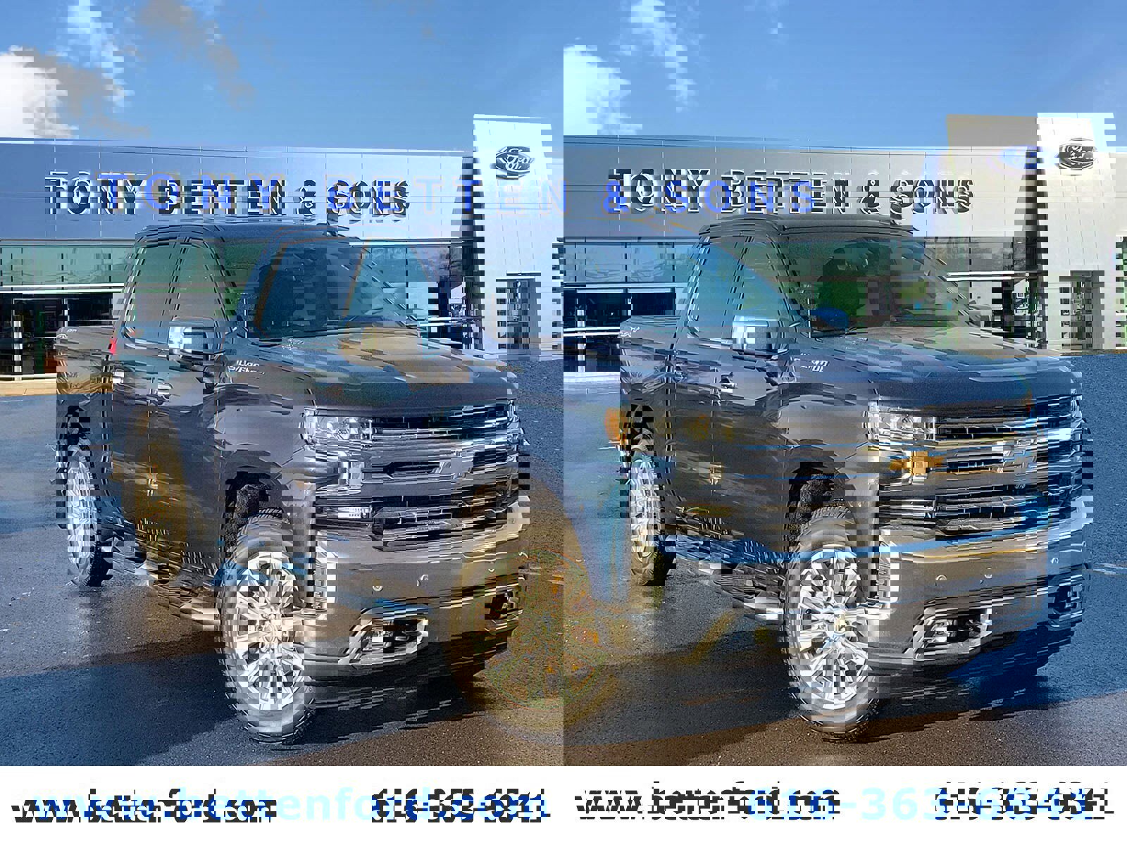 Used 2021 Chevrolet Silverado 1500 LTZ w/ Technology Package image 1