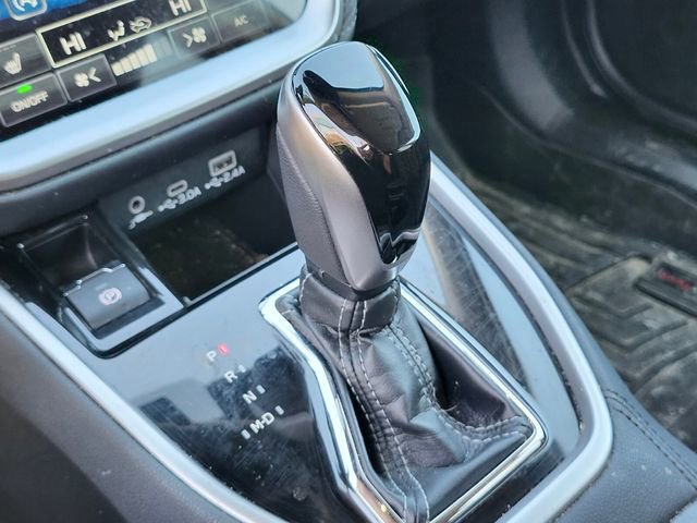 Used 2024 Subaru Outback Premium AWD/4WD image 26