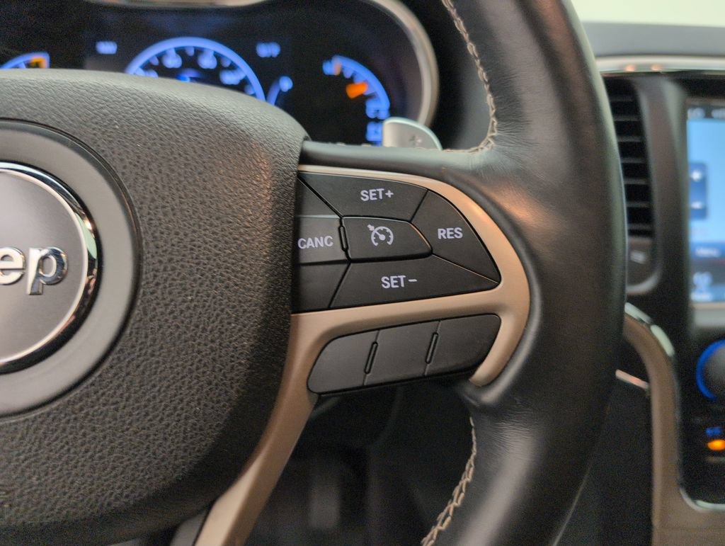 Used 2017 Jeep Grand Cherokee Limited RWD image 38