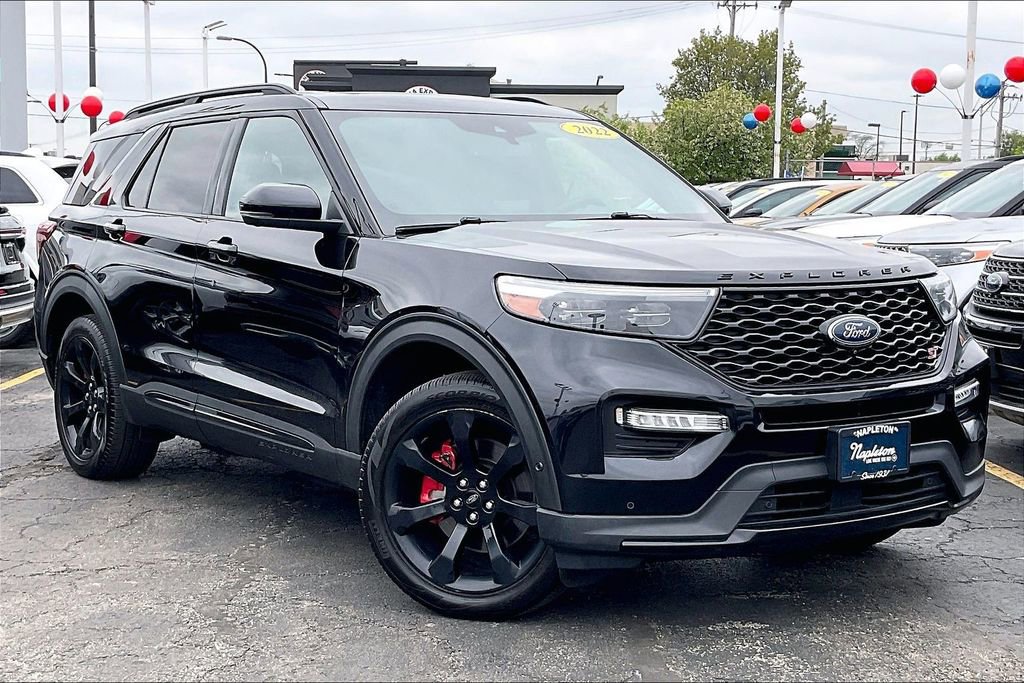 Certified 2022 Ford Explorer ST w/ Equipment Group 401A AWD/4WD image 32