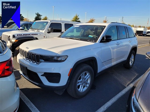 Used 2024 Jeep Grand Cherokee Laredo