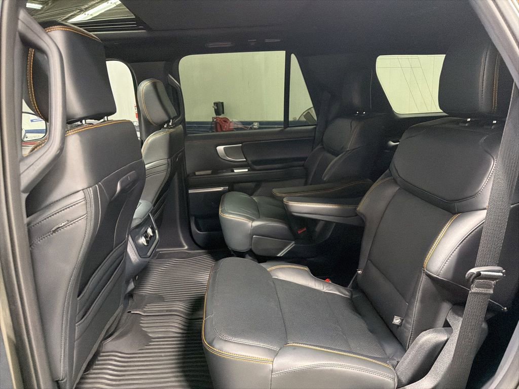 Certified 2025 Ford Expedition Tremor AWD/4WD image 12