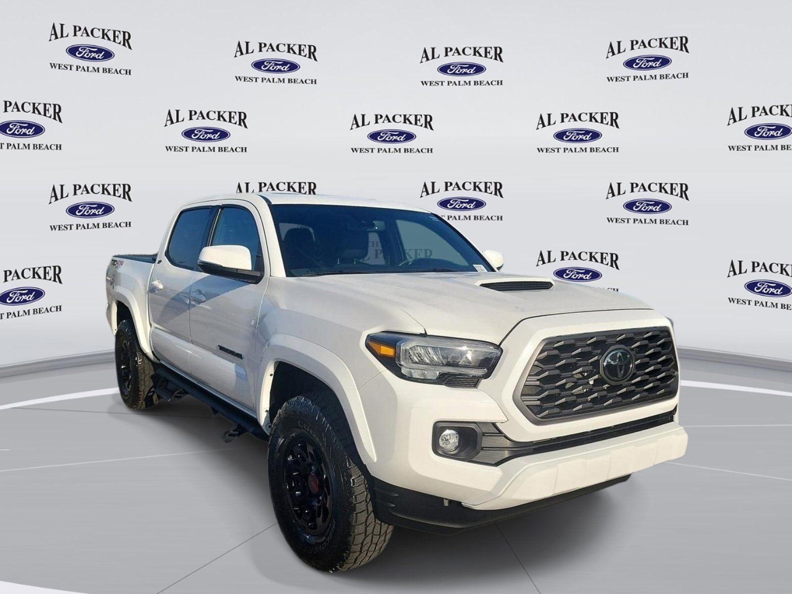 Used 2022 Toyota Tacoma TRD Sport w/ TRD Premium Sport Package image 7
