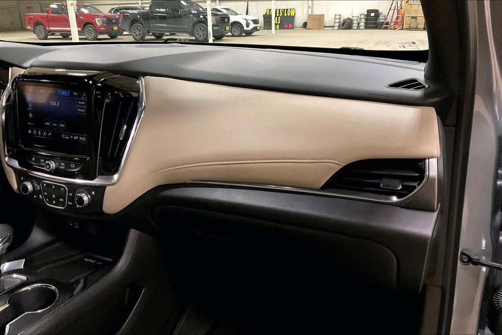 Used 2023 Chevrolet Traverse Premier w/ LPO, Floor Liner Package image 15