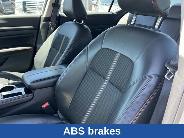 Used 2024 Nissan Altima 2.5 SR FWD image 32