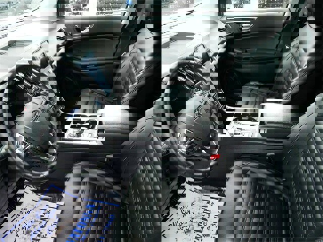 Certified 2023 Ford Edge SEL image 7