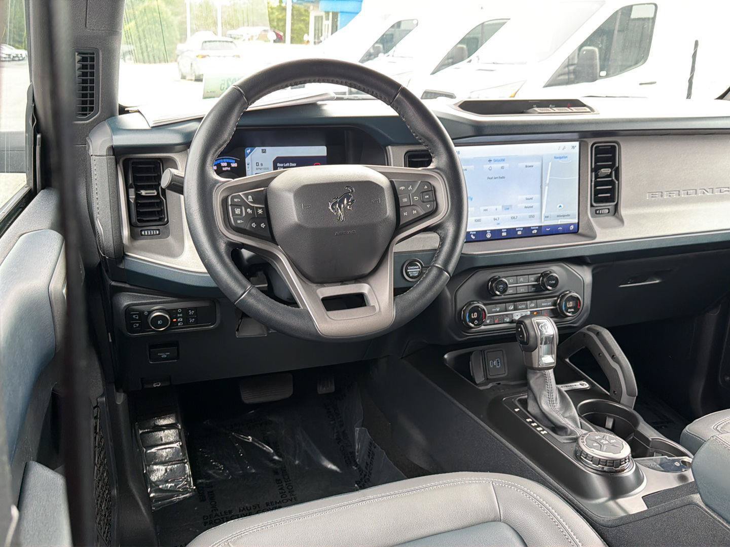 Certified 2024 Ford Bronco Outer Banks AWD/4WD image 18