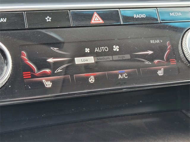 Used 2024 Genesis GV80 2.5T image 22