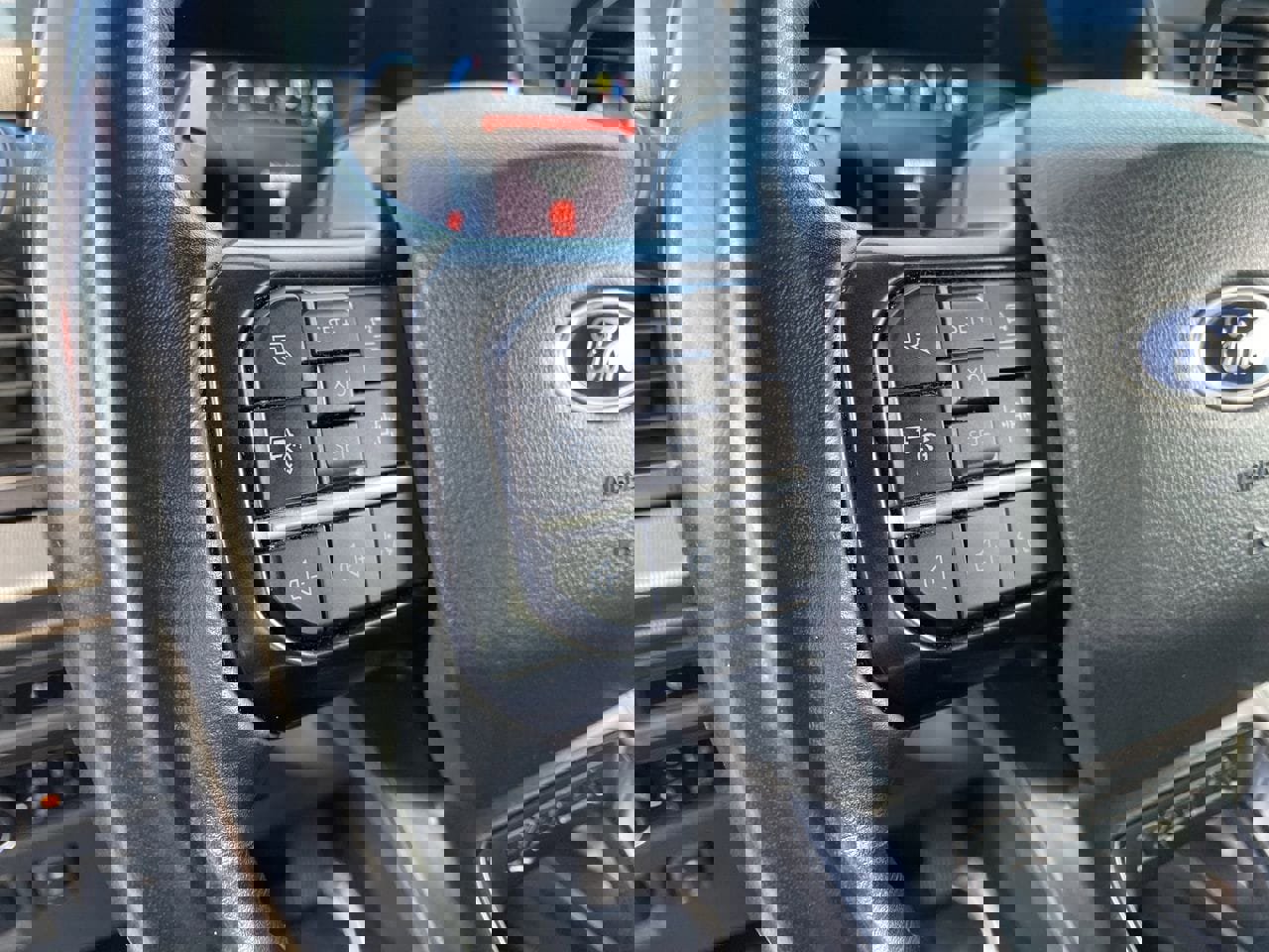 Certified 2023 Ford F150 Raptor w/ Raptor Carbon Fiber Package image 26