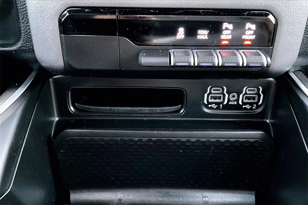 Used 2022 RAM 1500 Big Horn image 33