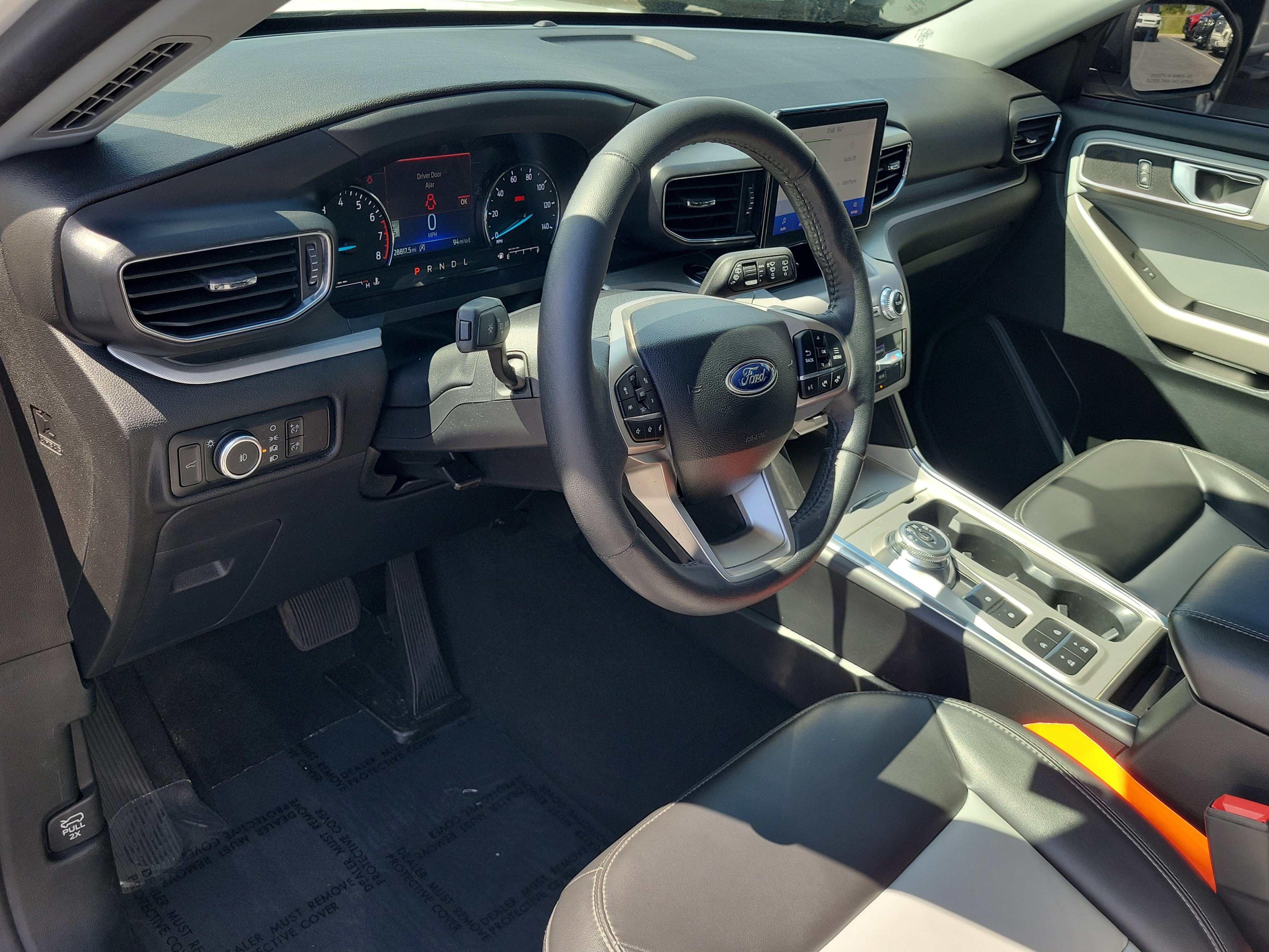 Certified 2024 Ford Explorer XLT w/ Equipment Group 202A RWD image 23