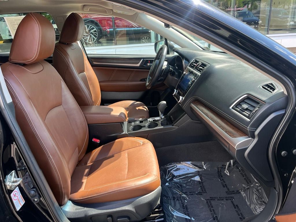 Used 2018 Subaru Outback 2.5i Touring AWD/4WD image 21