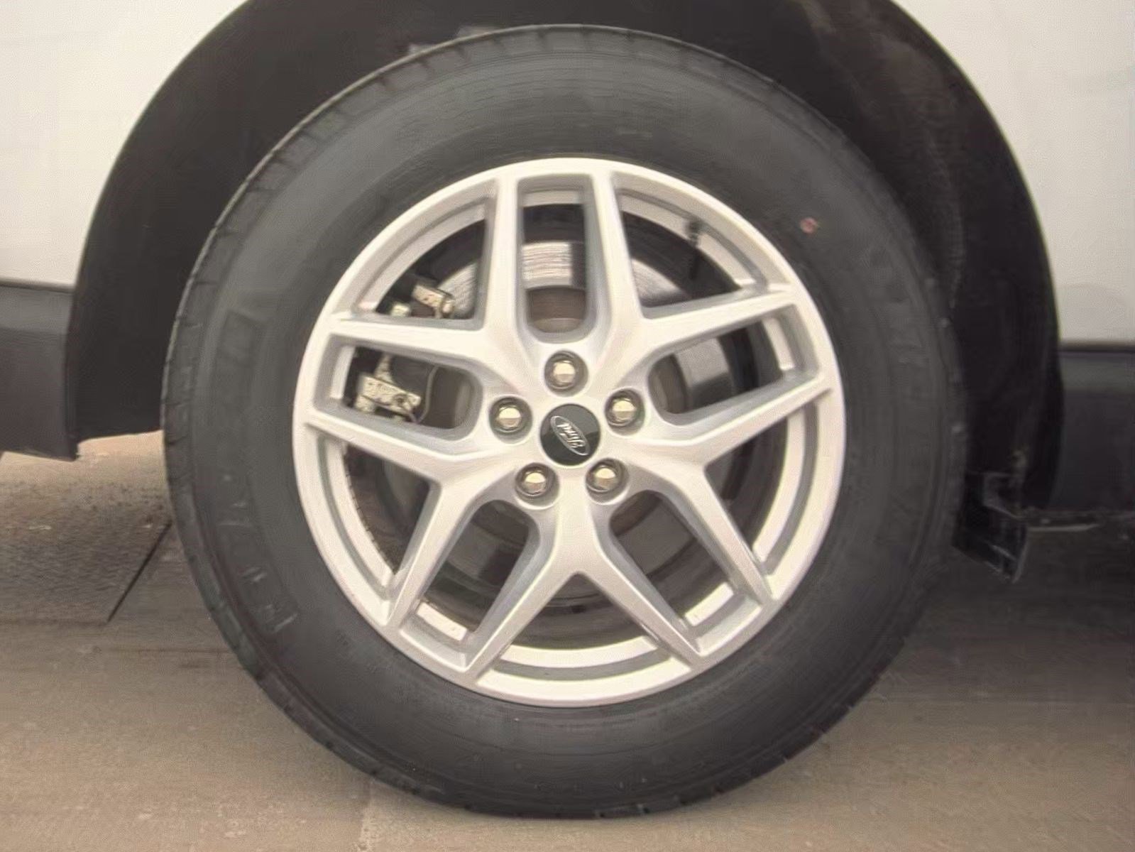 Certified 2023 Ford Edge SEL w/ Convenience Package image 21