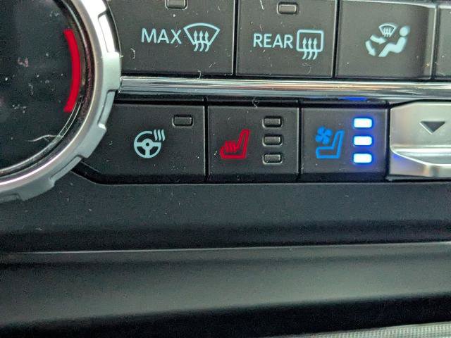 Certified 2024 Ford F250 Lariat w/ Sport Appearance Package AWD/4WD image 25