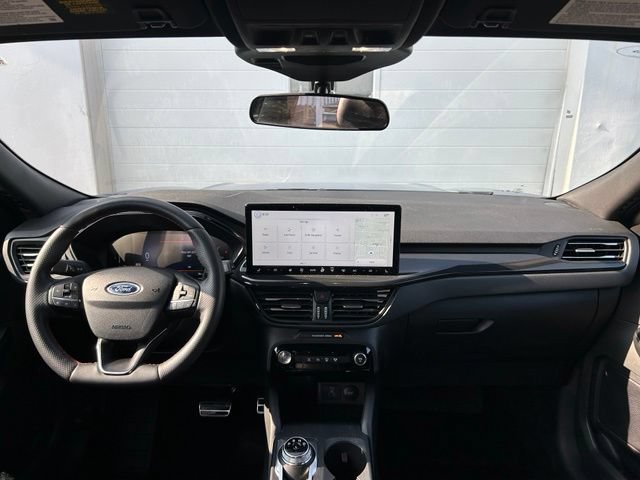 Certified 2023 Ford Escape ST-Line w/ Tech Pack #1 AWD/4WD image 10