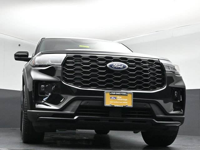 Certified 2025 Ford Explorer ST-Line w/ Premium Package AWD/4WD image 40