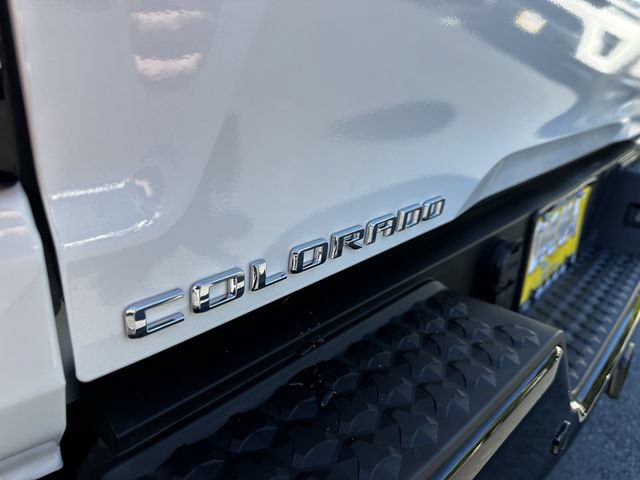 Used 2024 Chevrolet Colorado Z71 w/ Z71 Convenience Package 2 AWD/4WD image 43