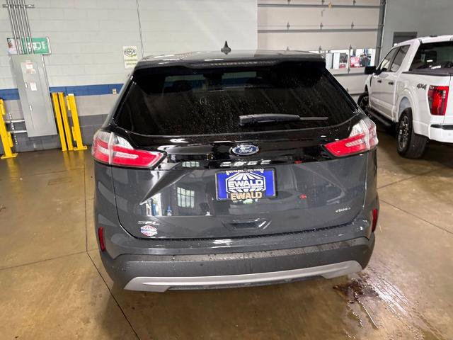 Certified 2021 Ford Edge SEL w/ Convenience Package AWD/4WD image 3
