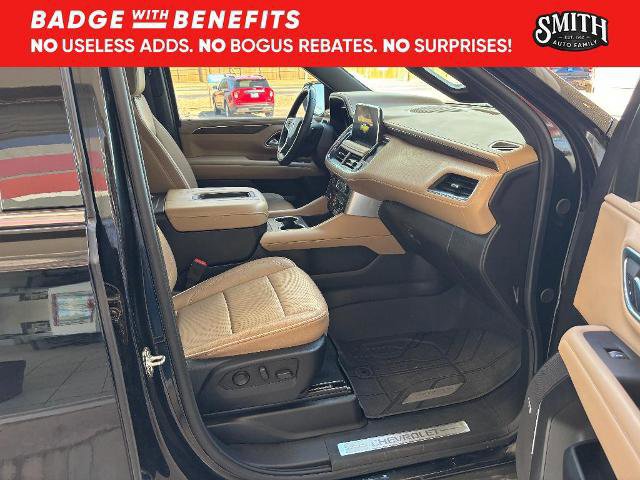 Used 2024 Chevrolet Tahoe Premier w/ Advanced Technology Package image 12