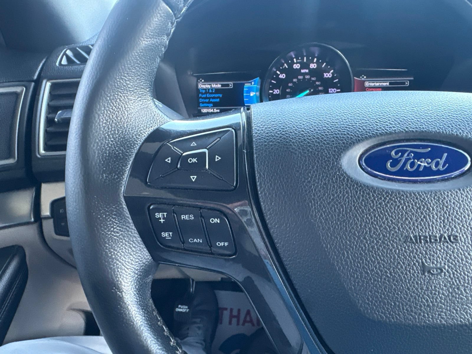 Certified 2018 Ford Explorer XLT w/ Equipment Group 202A FWD image 27