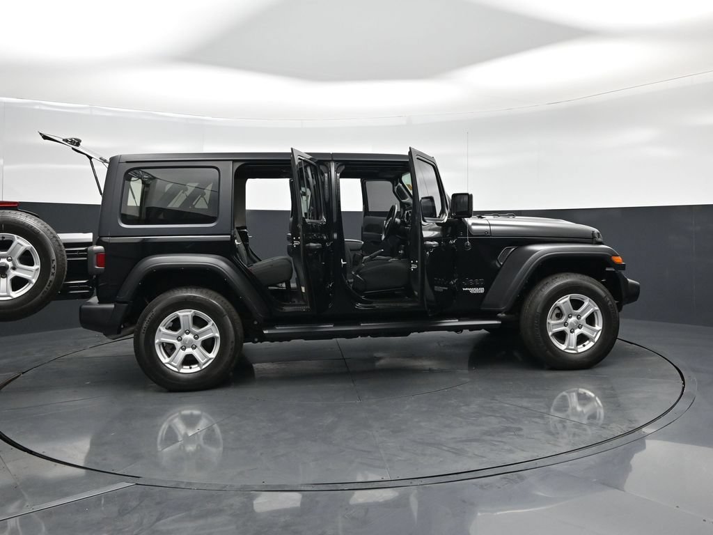 Used 2021 Jeep Wrangler Unlimited Sport AWD/4WD image 5