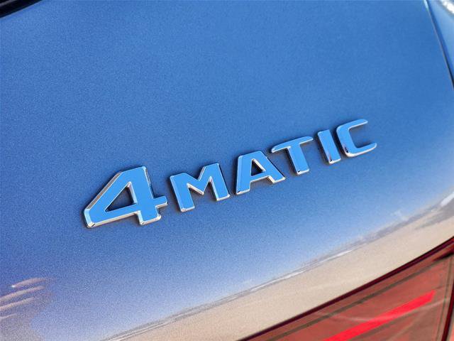 Used 2022 Mercedes-Benz GLC 300 4MATIC image 11