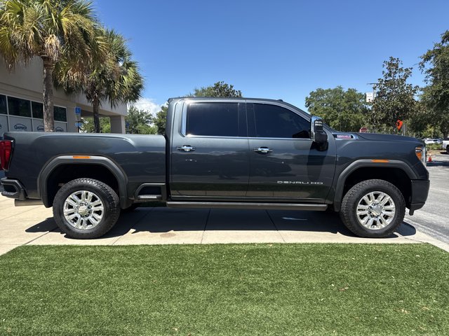 Used 2023 GMC Sierra 2500 Denali w/ Denali Ultimate Package AWD/4WD image 2