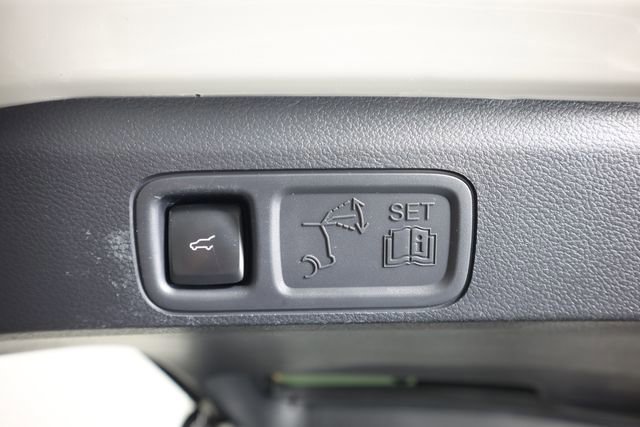 Certified 2023 Ford Expedition XLT image 71