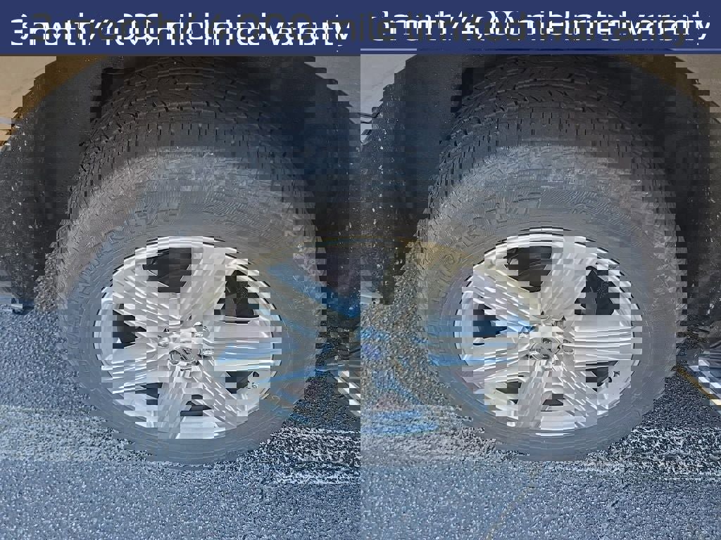 Certified 2020 Ford Expedition XLT w/ Equipment Group 202A image 5