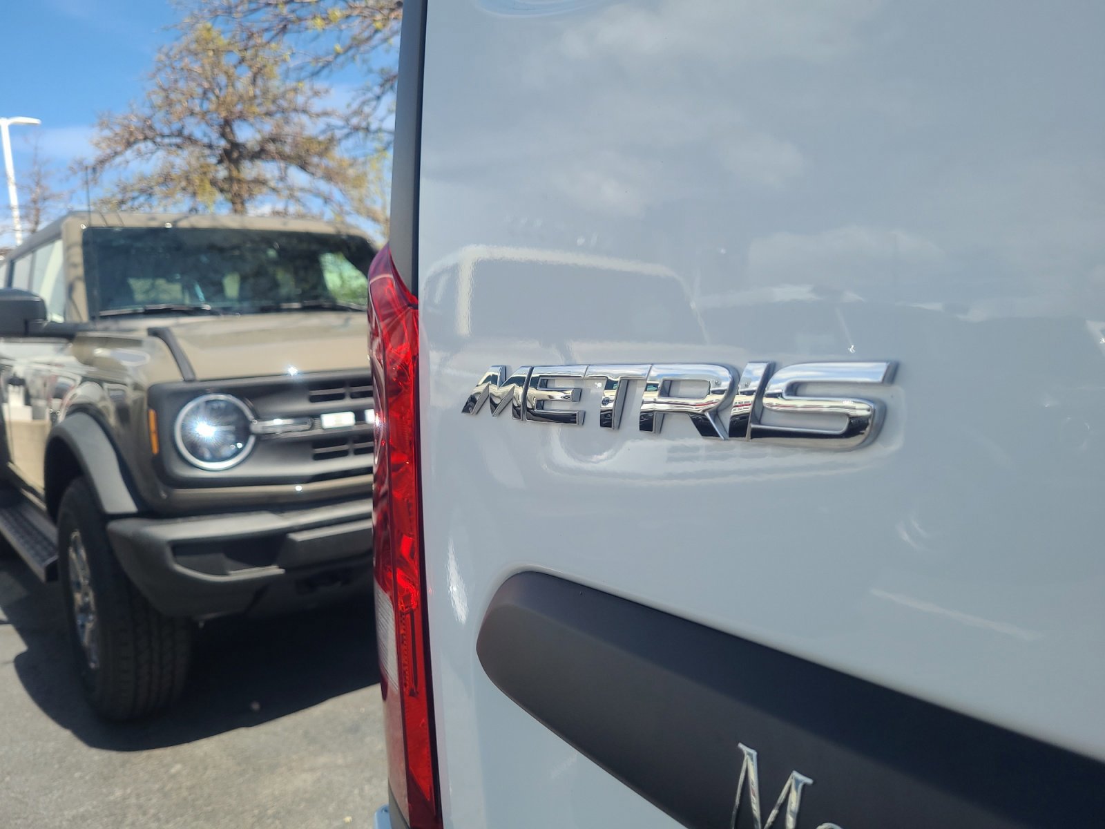 Used 2023 Mercedes-Benz Metris image 25