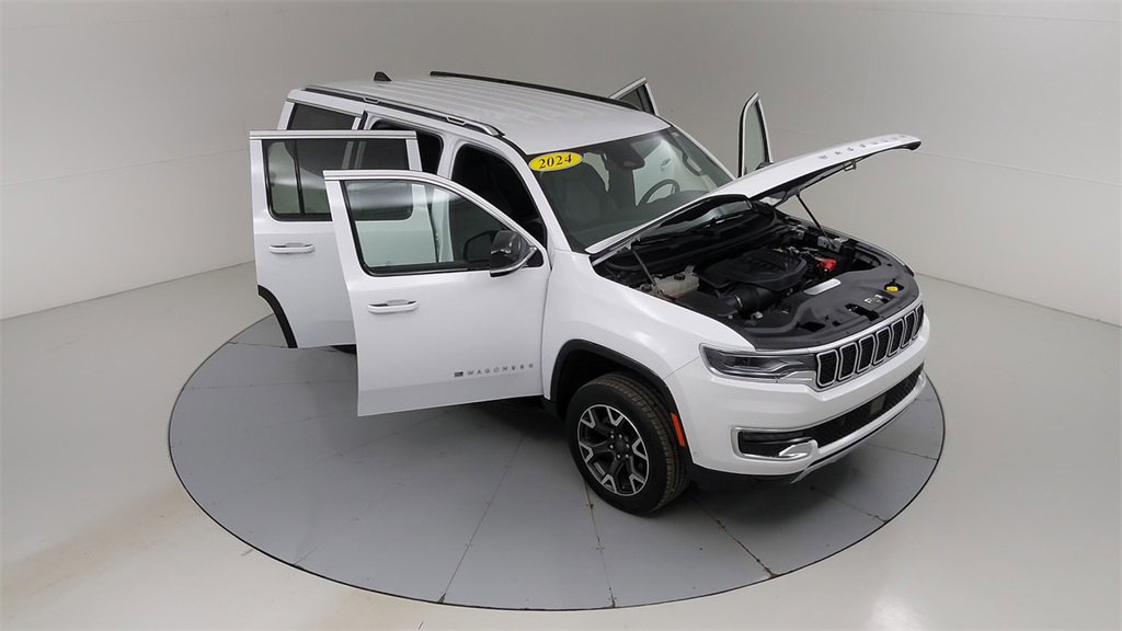Used 2024 Jeep Wagoneer Series III image 51