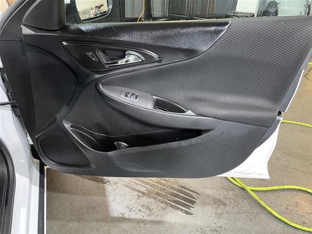 Used 2024 Chevrolet Malibu LT FWD image 23