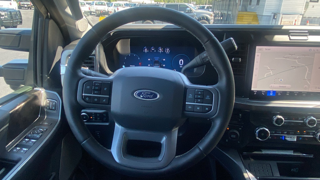 Certified 2025 Ford F350 Lariat AWD/4WD image 24