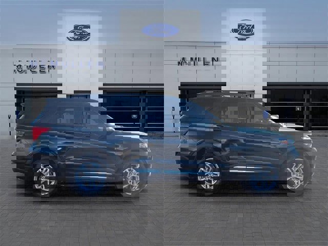 Certified 2020 Ford Explorer XLT w/ Class III Trailer Tow Package image 2