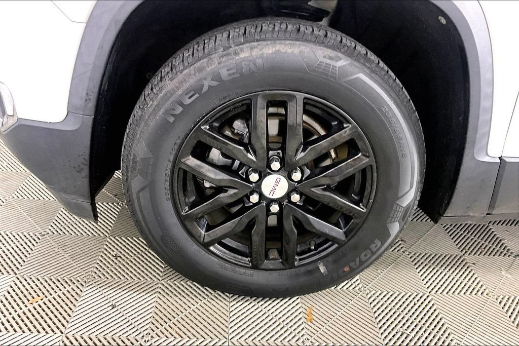 Used 2019 GMC Acadia SLT AWD/4WD image 7