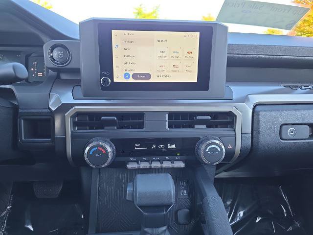 Used 2026 Toyota Tacoma SR5 AWD/4WD image 18