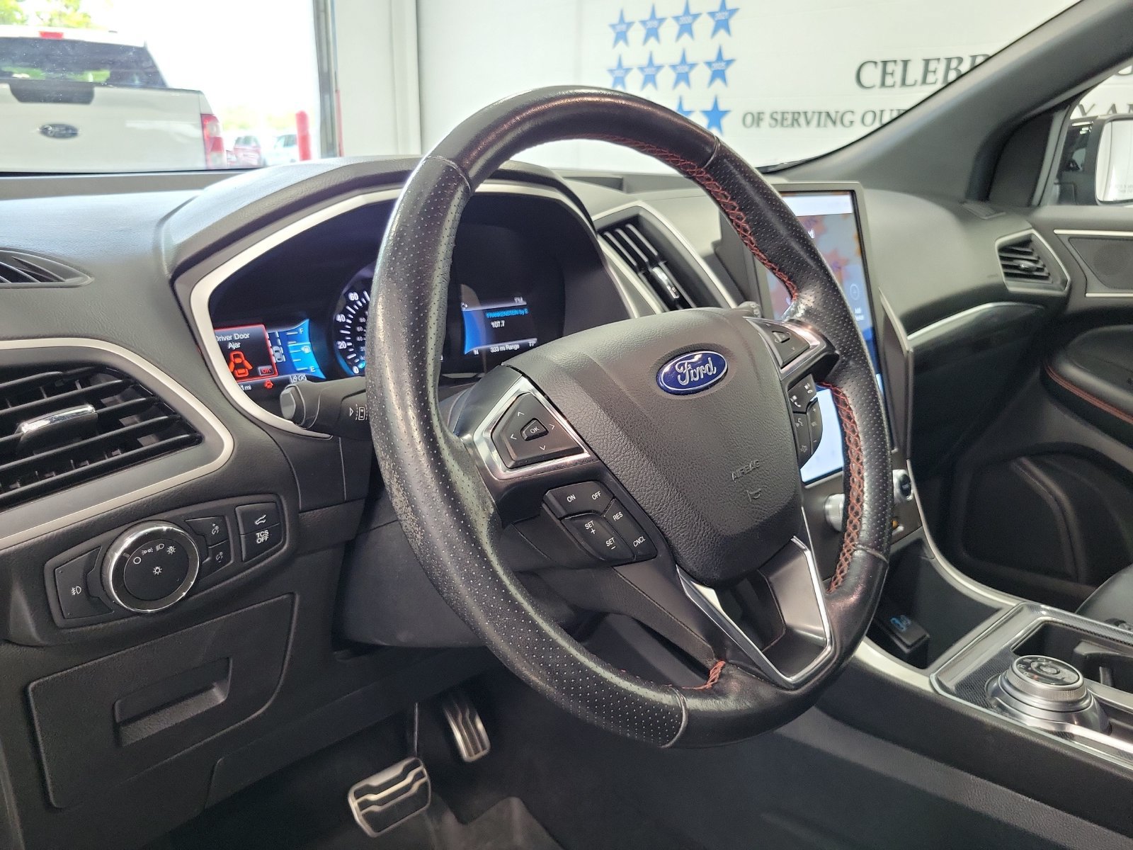 Certified 2021 Ford Edge ST-Line AWD/4WD image 10
