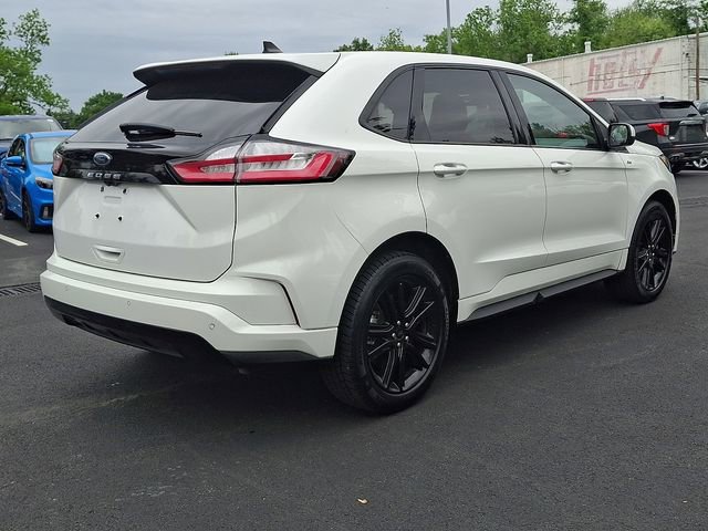 Certified 2022 Ford Edge ST-Line AWD/4WD image 14