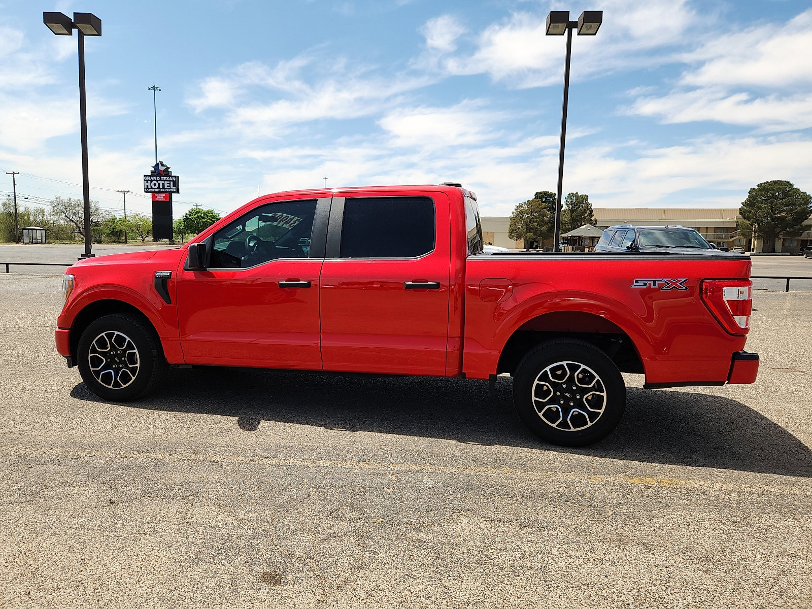 Certified 2022 Ford F150 XL w/ STX Appearance Package image 2