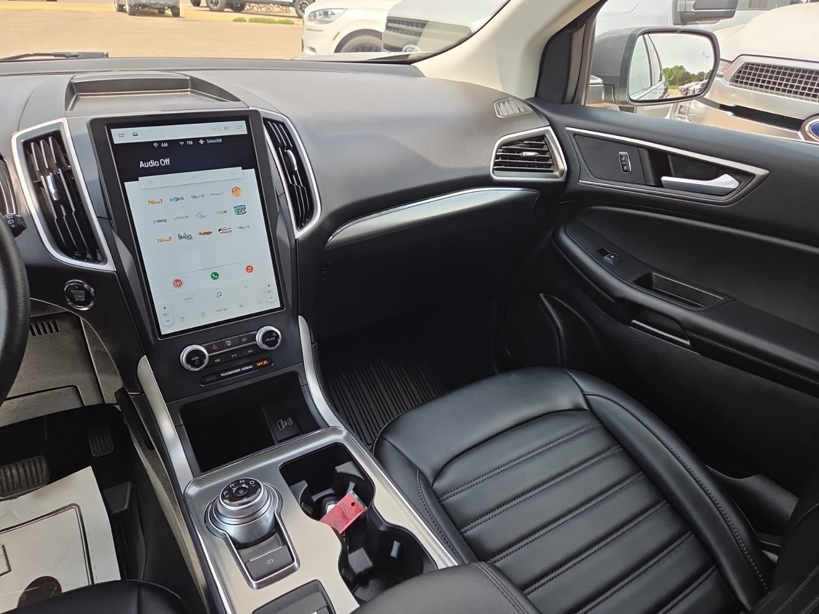 Certified 2022 Ford Edge SEL w/ Convenience Package AWD/4WD image 32