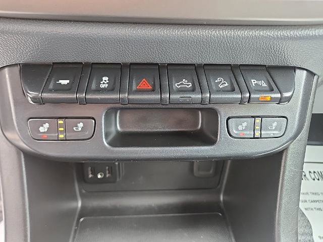 Used 2021 Chevrolet Colorado Z71 image 33